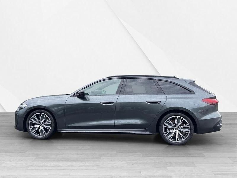 Gebraucht Audi A5 Ambiente 204 PS (150 kW) 2025 Daytonagrau perleffekt Kombi