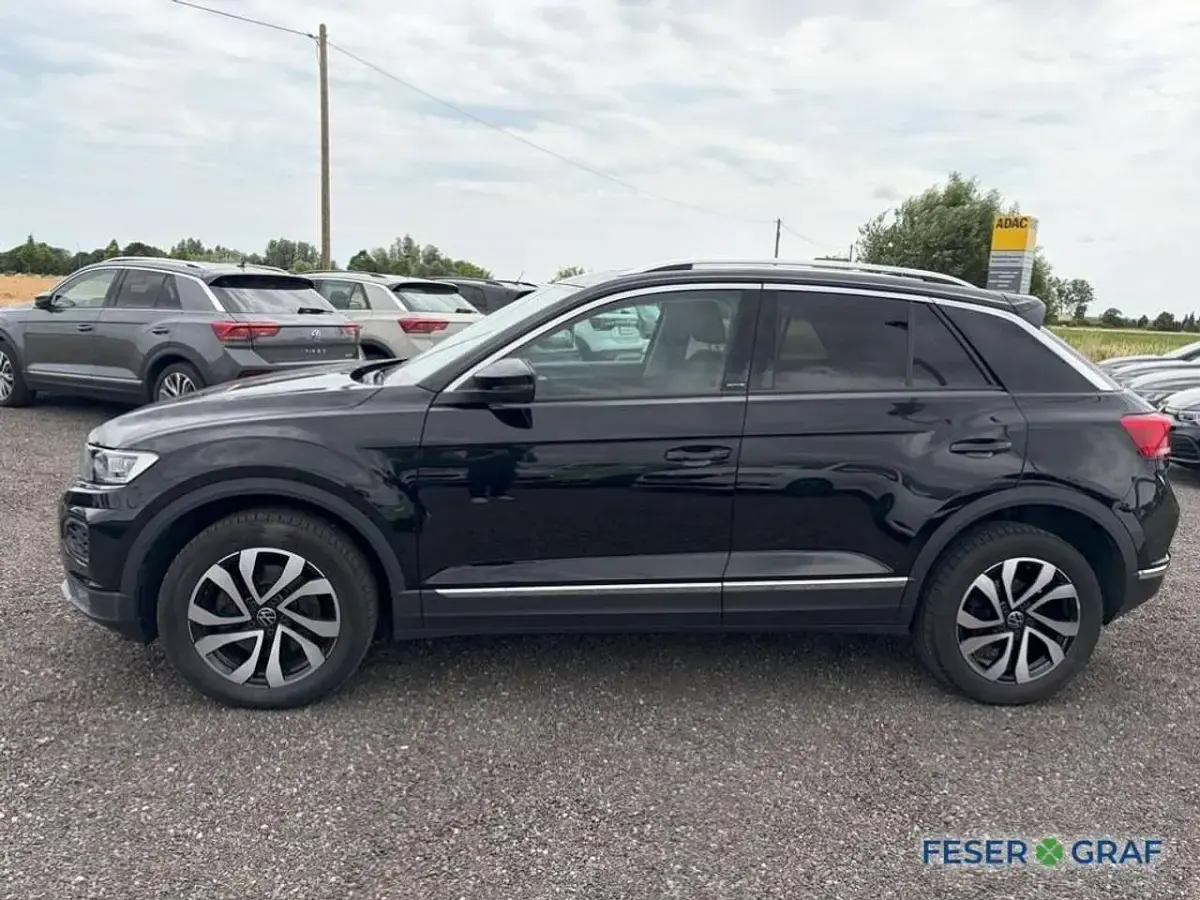 Gebraucht VW T-Roc Active 150 PS (110 kW) 2021 Deep black perleffekt SUV