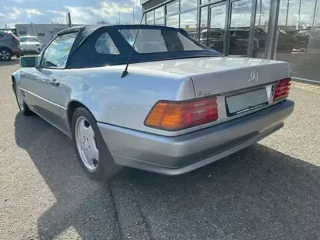 Gebraucht Mercedes SL280 193 PS (141 kW) 1994 Silber Cabrio