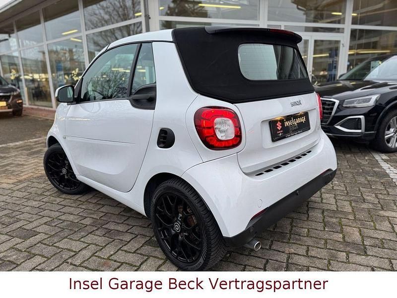 Gebraucht Smart ForTwo Cabrio 90 PS (66 kW) 2019 Weiß Cabrio