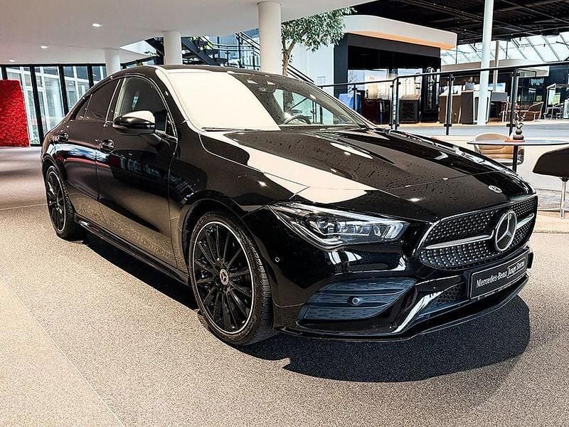 Gebraucht Mercedes CLA250 Night 224 PS (164 kW) 2020 Schwarz Limousine