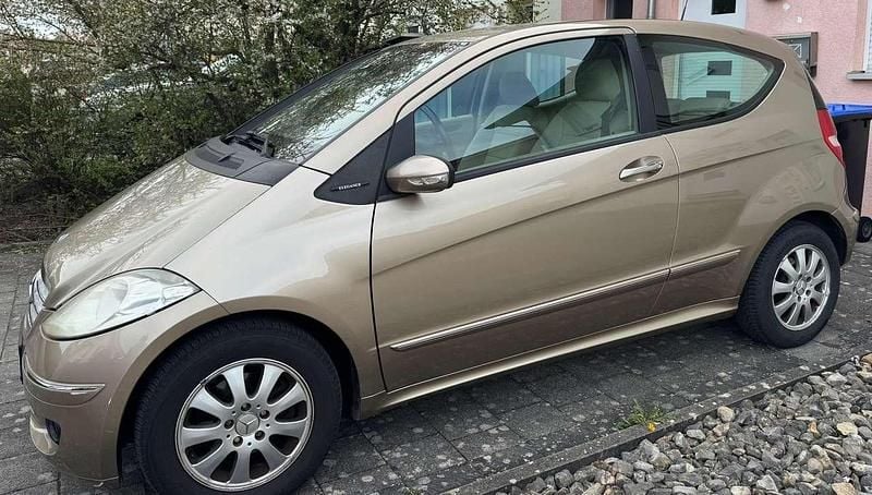 Gebraucht Mercedes A150 Elegance 95 PS (69 kW) 2007 Limousine