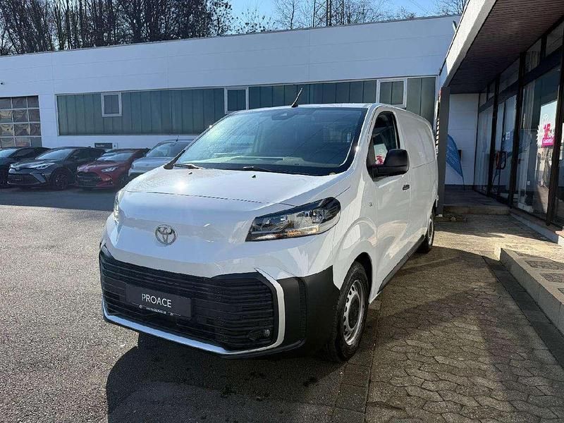 Gebraucht Toyota Proace 120 PS (88 kW) 2024 Icy white Van / Kleinbus
