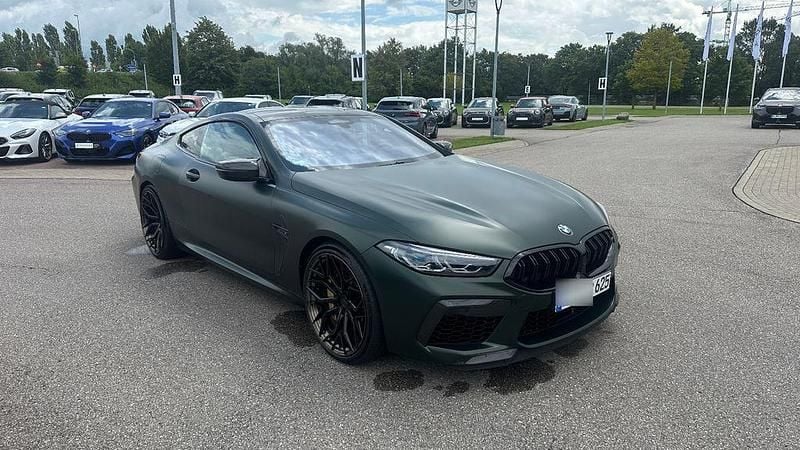 Grün Gebraucht 2024 BMW M8 Competition Edition Coupé | 119.200 € (Teuer) - Bild 1/4