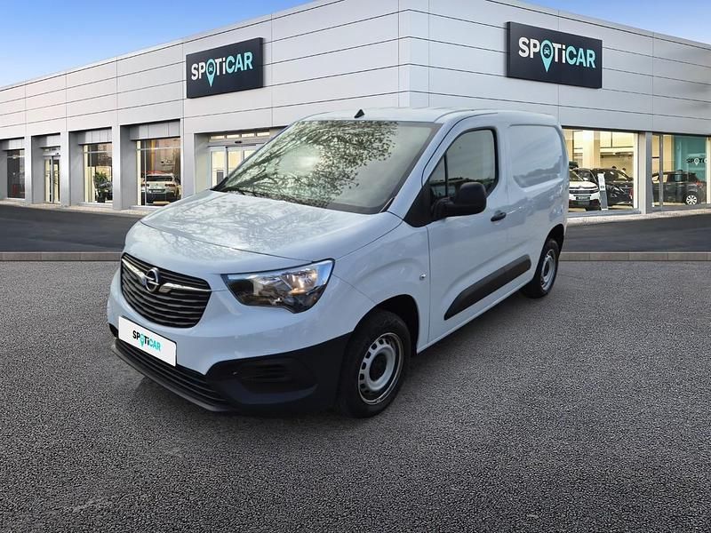 Weiß Gebraucht 2023 Opel Combo Basis Van / Kleinbus | 14.990 € (Superpreis) - Bild 1/1