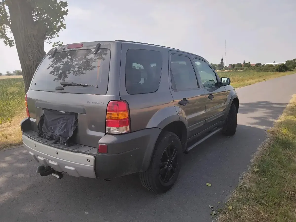Gebraucht Ford Maverick 150 PS (110 kW) 2005 Grau SUV