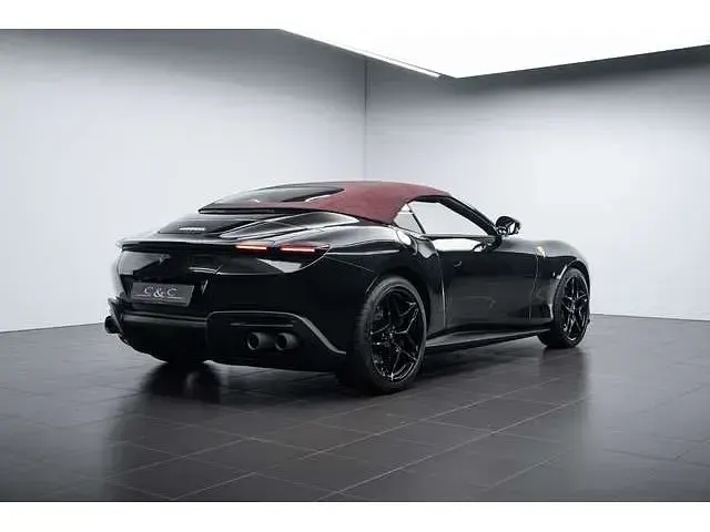 Neu Ferrari Roma 620 PS (456 kW) 2026 Cabrio