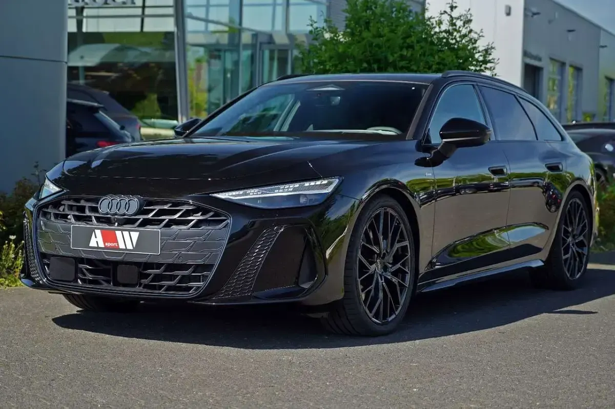 Gebraucht Audi A6 Ambiente 204 PS (150 kW) 2025 Schwarz Kombi