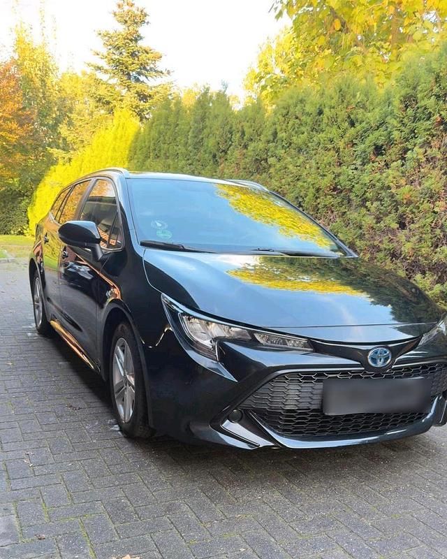 Schwarz Gebraucht 2022 Toyota Corolla Kombi | 22.490 € (Fairer Preis) - Bild 1/4