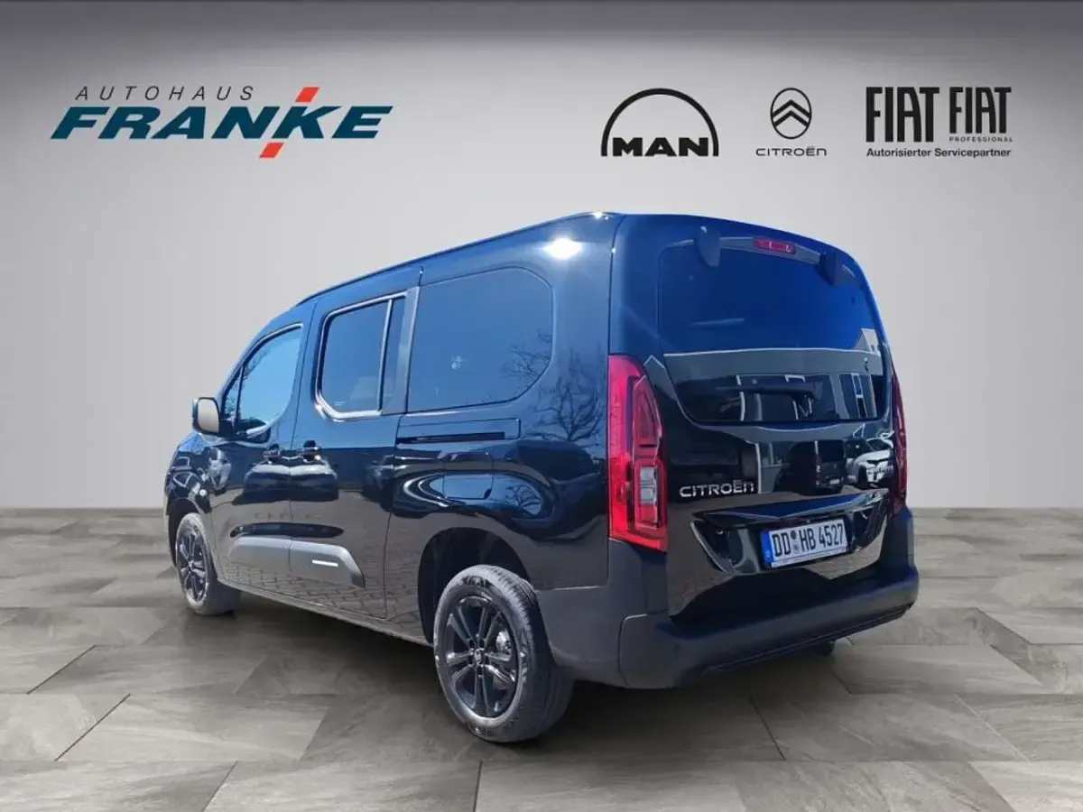 Gebraucht Citroën e-Berlingo 102 PS (75 kW) 2026 Perlaneraschwarz metallic Van / Kleinbus