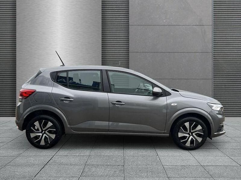 Neu Dacia Sandero Expression 91 PS (66 kW) 2026 Dolomitgrau Kleinwagen