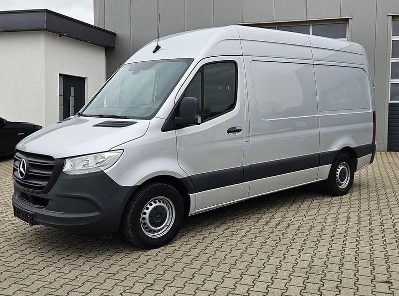 Gebraucht Mercedes Sprinter 150 PS (110 kW) 2022 Silber Van