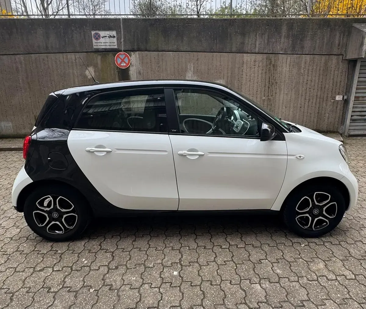 Gebraucht Smart ForFour Prime 71 PS (52 kW) 2015 Weiß Kleinwagen