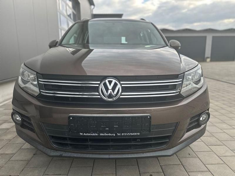 Gebraucht VW Tiguan Trendline 160 PS (117 kW) 2012 Braun SUV