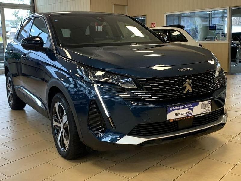Gebraucht Peugeot 3008 Allure 131 PS (96 kW) 2023 Blau SUV