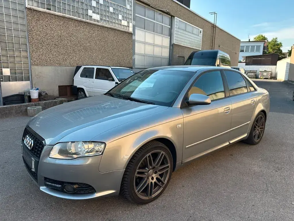 Gebraucht Audi A4 S-Line 160 PS (117 kW) 2007 Grau Limousine