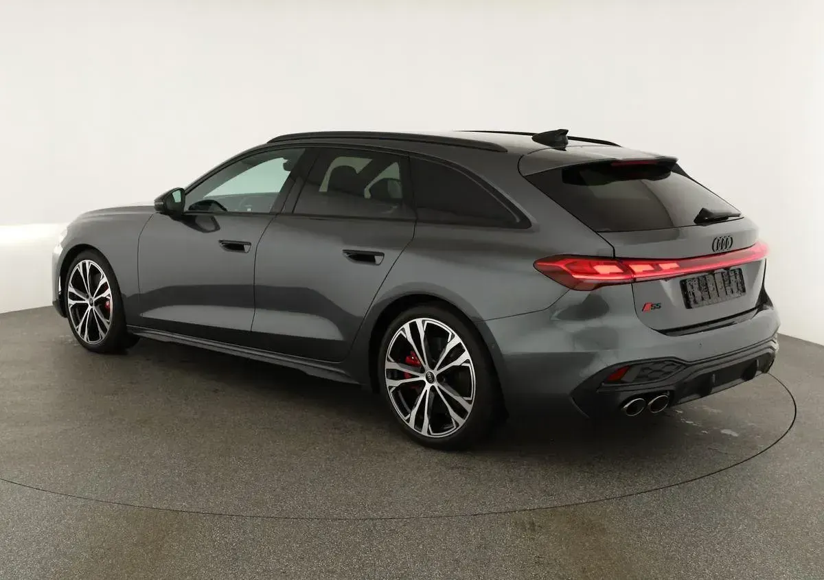 Nowe Audi S5 Ambiente 367 KM (269 kW) 2026 Szary Kombi