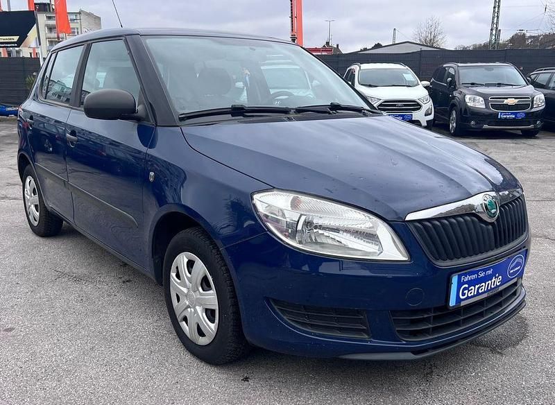 Gebraucht Skoda Fabia Special 86 PS (63 kW) 2011 Blau Limousine
