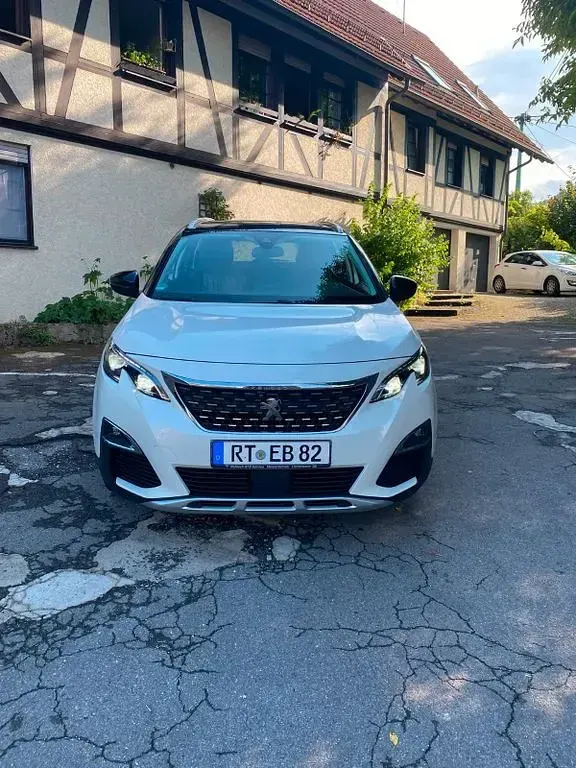 Gebraucht Peugeot 5008 Allure 177 PS (130 kW) 2018 Weiß SUV