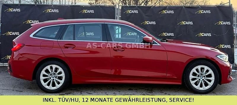 Gebraucht BMW 320 Sport Line 190 PS (139 kW) 2021 Rot Kombi