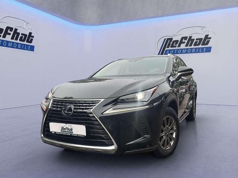 Graphite black gf Gebraucht 2020 Lexus NX300 SUV | 28.300 € - Bild 1/4