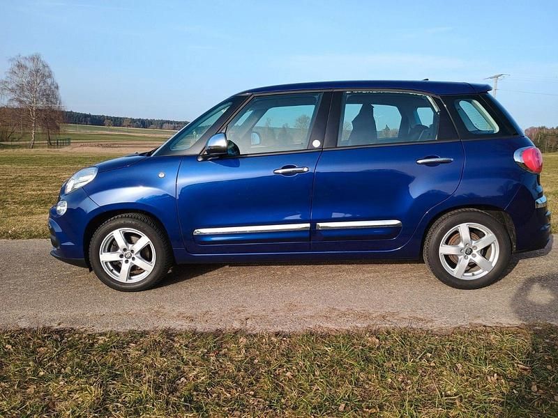 Gebraucht Fiat 500L Mirror 95 PS (69 kW) 2019 Blau Van / Kleinbus