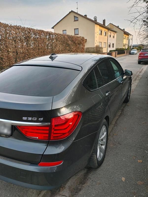 Gebraucht BMW 530 Gran Turismo 244 PS (179 kW) 2010 Limousine