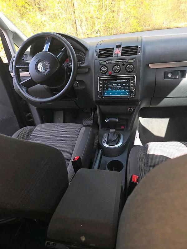 Gebraucht VW Touran 140 PS (102 kW) 2006 Schwarz Van / Kleinbus