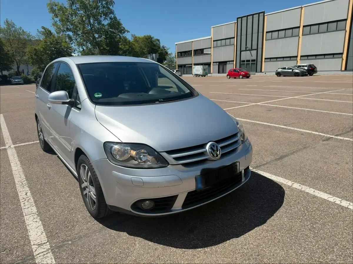 Gebraucht VW Golf IV 102 PS (75 kW) 2005 Silber Limousine