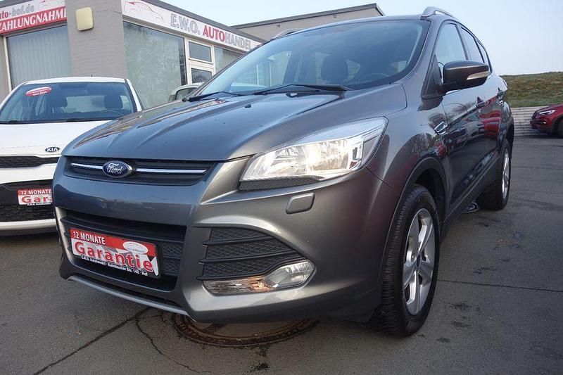 Gebraucht Ford Kuga Trend 150 PS (110 kW) 2014 Grau SUV