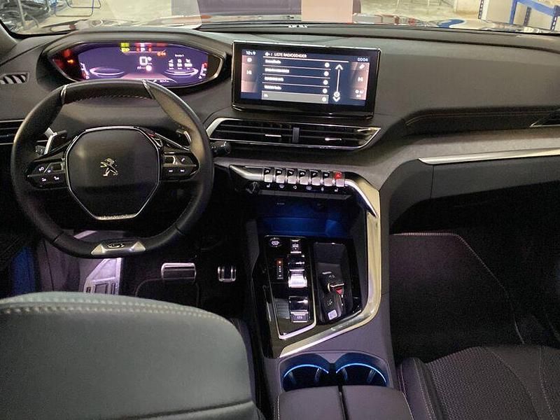 Gebraucht Peugeot 5008 GT 131 PS (96 kW) 2024 Schwarz schwarz (metallic) Van / Kleinbus