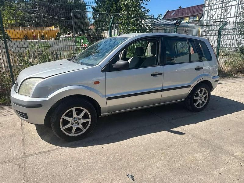 Gebraucht Ford Fusion Ambiente 80 PS (58 kW) 2005 Polarsilber metallic Kleinwagen