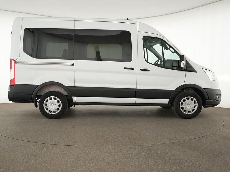 Gebraucht Ford Transit Trend 170 PS (125 kW) 2021 Weiss Limousine