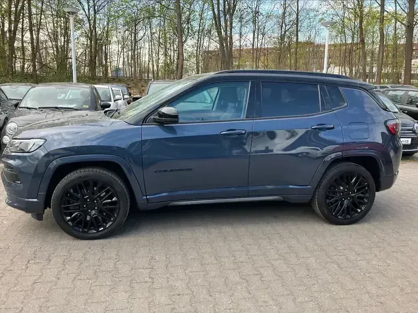 Gebraucht Jeep Compass 180 PS (132 kW) 2022 Blau SUV
