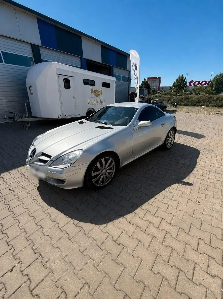 Gebraucht Mercedes SLK200 75 PS (55 kW) 2008 Silber Cabrio