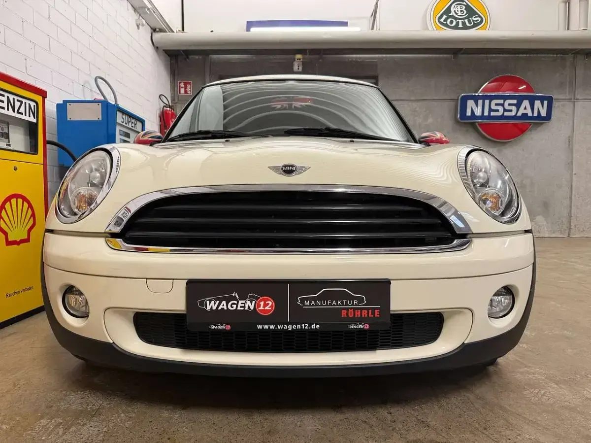 Gebraucht Mini ONE 95 PS (69 kW) 2010 Weiß Kleinwagen