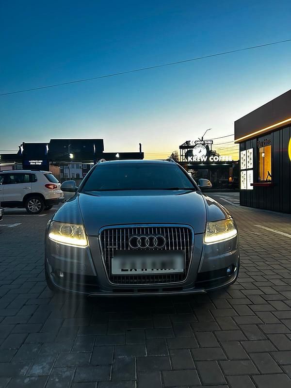 Grau Gebraucht 2011 Audi A6 Allroad Kombi | 3.950 € (Superpreis) - Bild 1/4