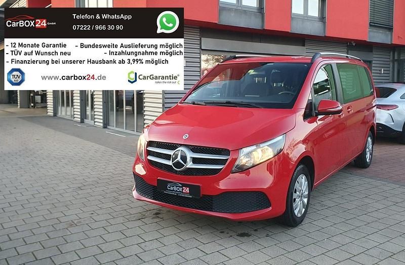 Rot Gebraucht 2021 Mercedes V220 Van / Kleinbus | 29.500 € (Fairer Preis) - Bild 1/4