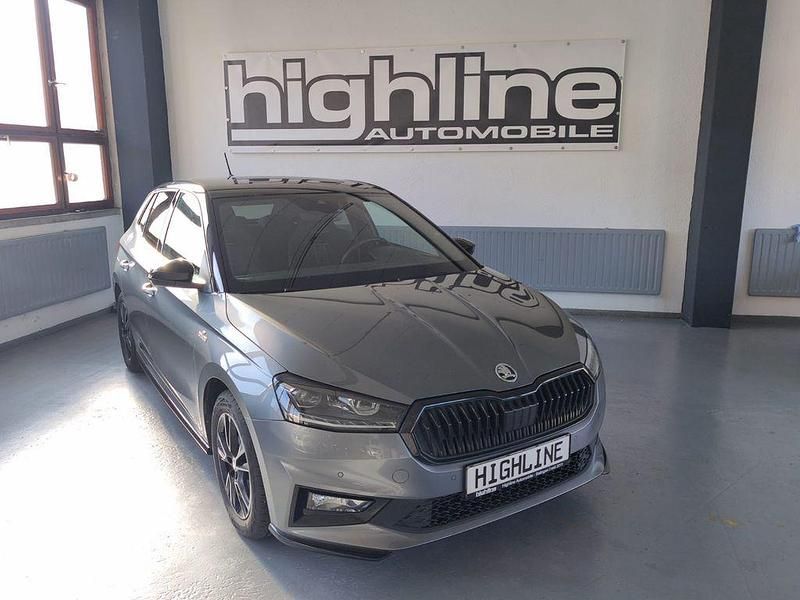Grau Gebraucht 2023 Skoda Fabia Monte Carlo Kleinwagen | 17.490 € (Guter Preis) - Bild 1/4