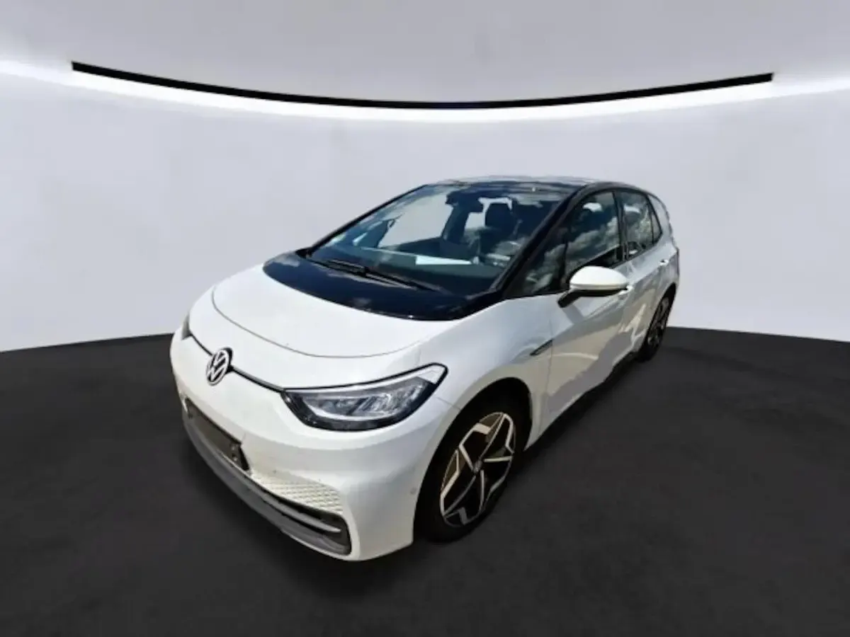 Gebraucht VW ID.3 Pro 150 kW (204 PS) 2023 Gletscherweiß metallic Kleinwagen