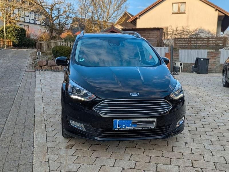 Gebraucht Ford Grand C-Max Titanium 150 PS (110 kW) 2018 Schwarz Van / Kleinbus