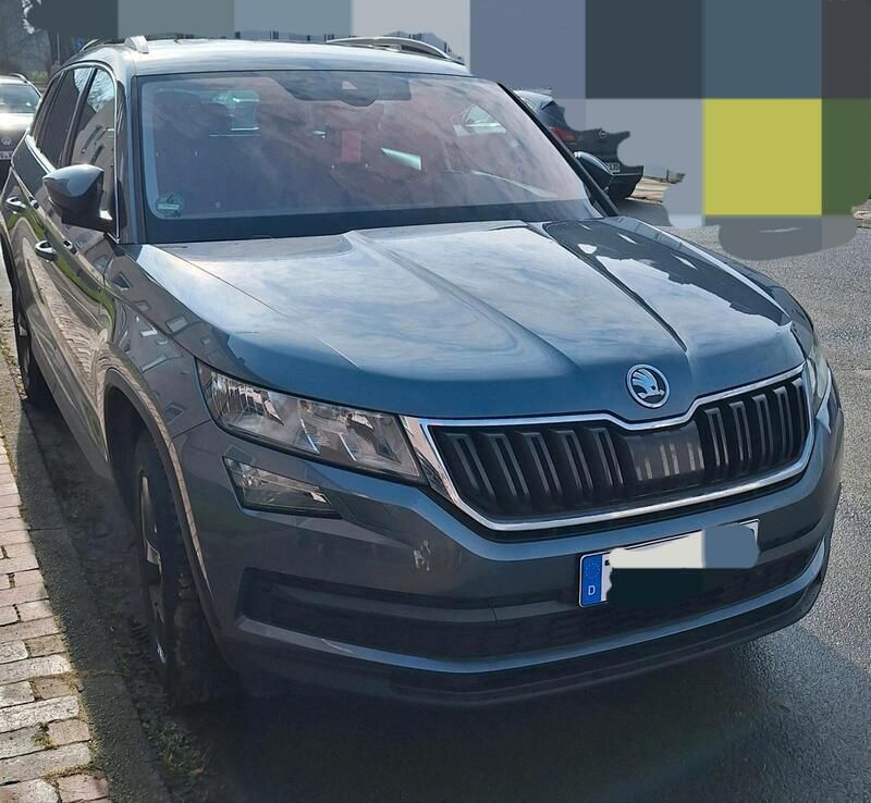 Grau Gebraucht 2018 Skoda Kodiaq SUV | 18.000 € (Fairer Preis) - Bild 1/4