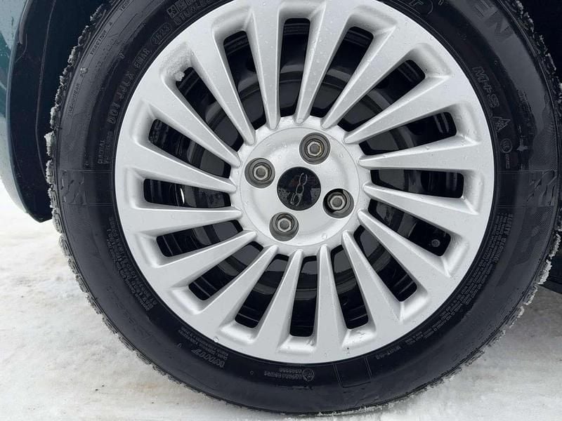 Gebraucht Fiat 500e 86 kW (118 PS) 2023 Ozean grün Kleinwagen