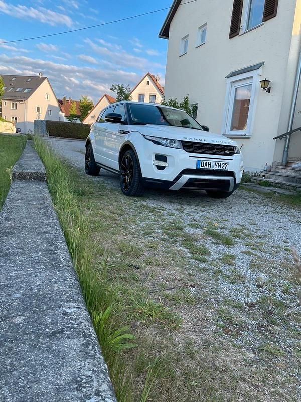 Weiß Gebraucht 2013 Land Rover Range Rover evoque SUV | 12.999 € (Fairer Preis) - Bild 1/4
