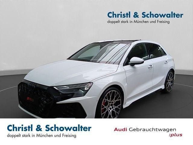 Arkonaweiß Gebraucht 2025 Audi RS3 Sportback Sport Kleinwagen | 63.911 € (Superpreis) - Bild 1/4