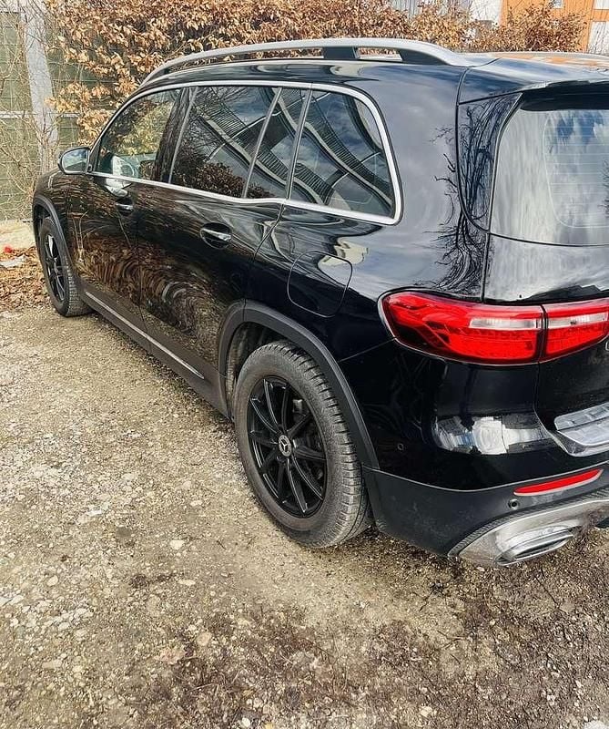 Gebraucht Mercedes GLB200 AMG line 163 PS (119 kW) 2020 SUV