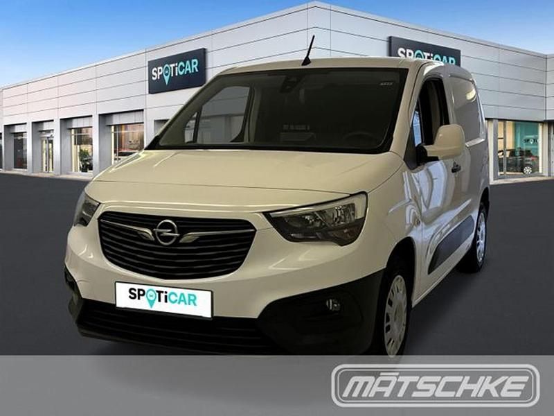 Gebraucht Opel Combo Edition 131 PS (96 kW) 2021 Weiß Van / Kleinbus