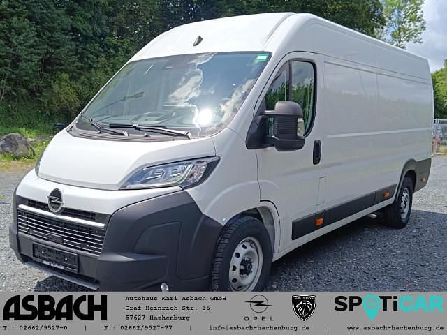 Weiss Gebraucht 2024 Opel Movano Van | 27.990 € (Superpreis) - Bild 1/4