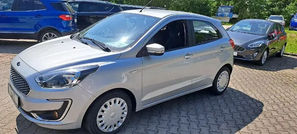 Gebraucht Ford Ka Plus Cool & Connect 86 PS (63 kW) 2018 Silber Kleinwagen