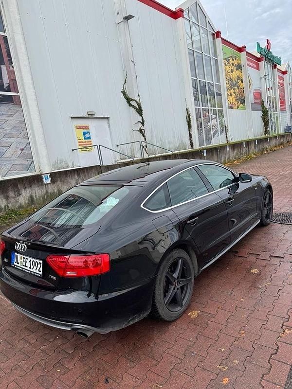 Schwarz Gebraucht 2014 Audi A5 Limousine | 14.000 € (Fairer Preis) - Bild 1/4